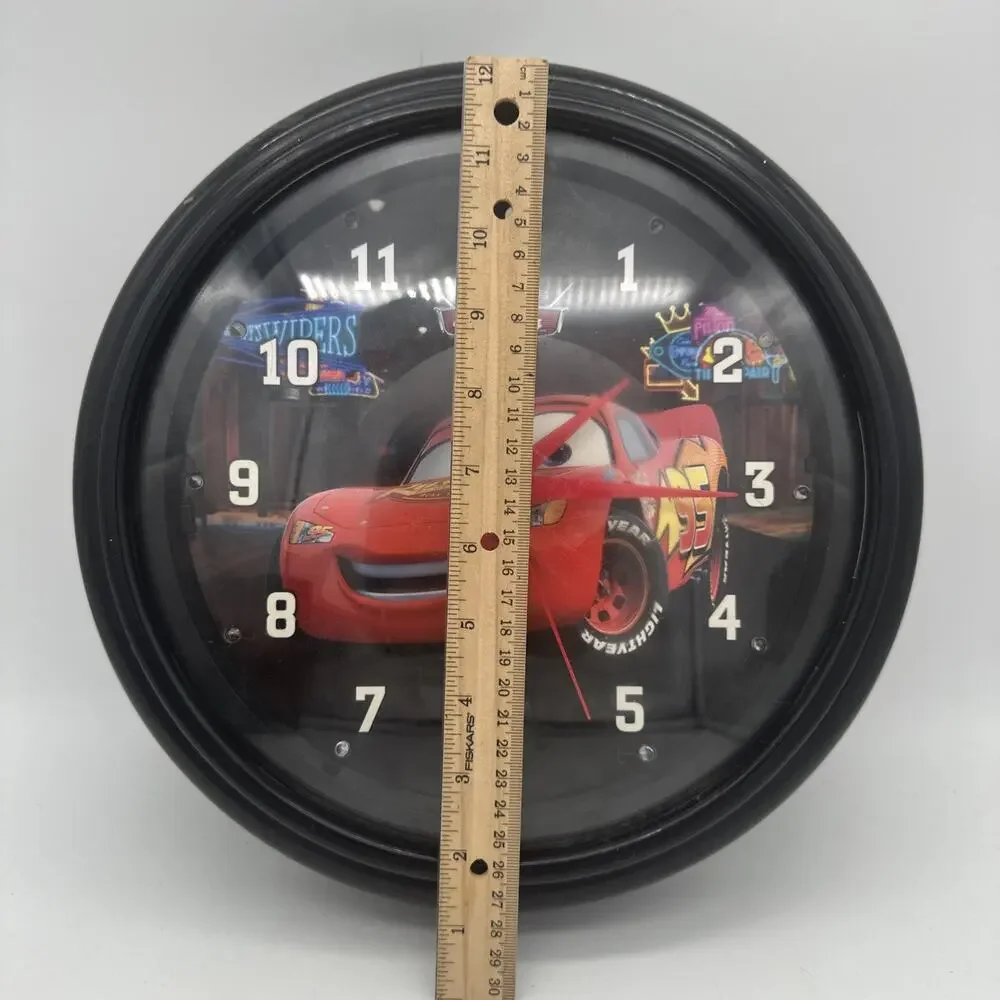 Vintage Disney Pixar Cars Lightning McQueen Wall Clock Read Description